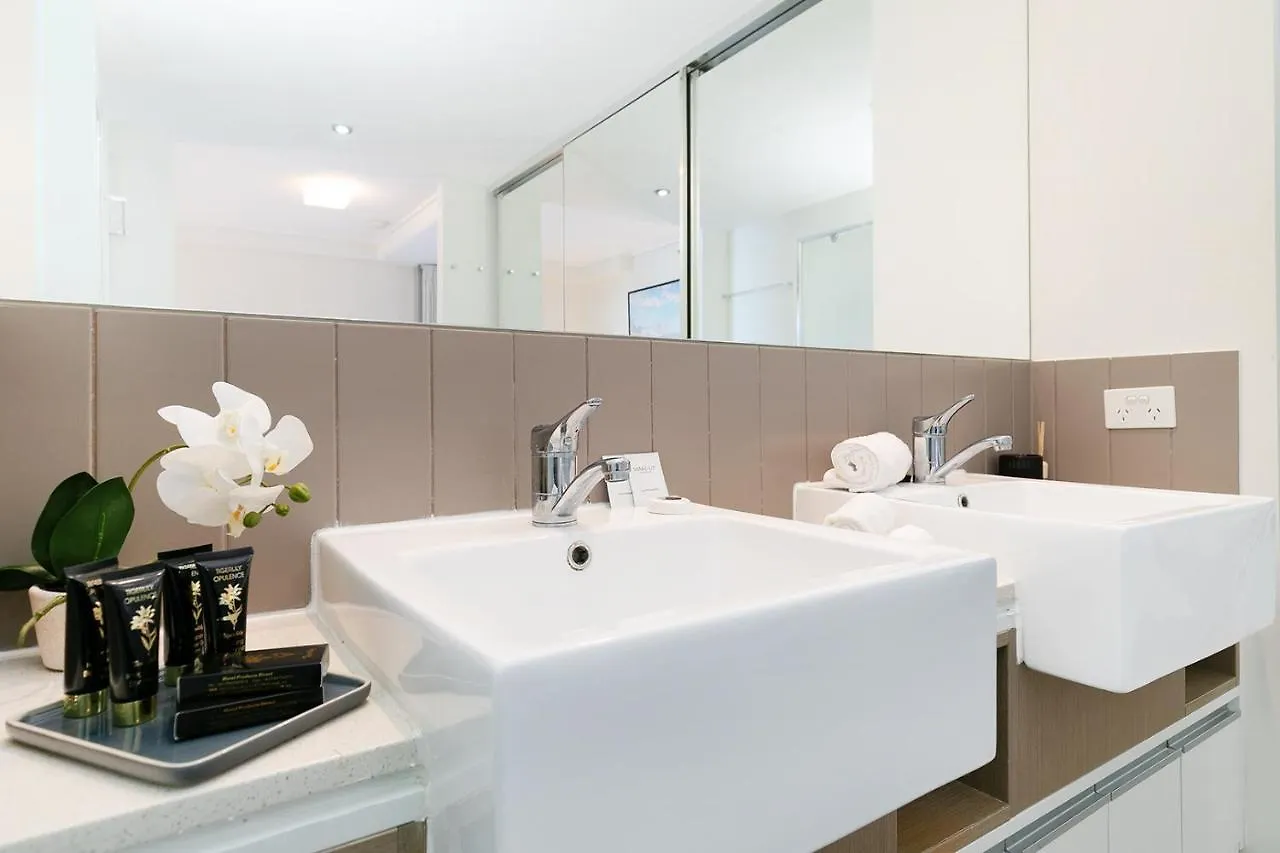 Amazing River View - 3 Bedroom Apartment - Brisbane Cbd - Netflix - Fast Wifi - Carpark